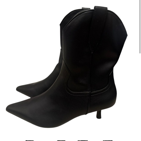 Steven New York Black Pointed Kitten Heel Booties | Size 7.5 new without box - Picture 3 of 5